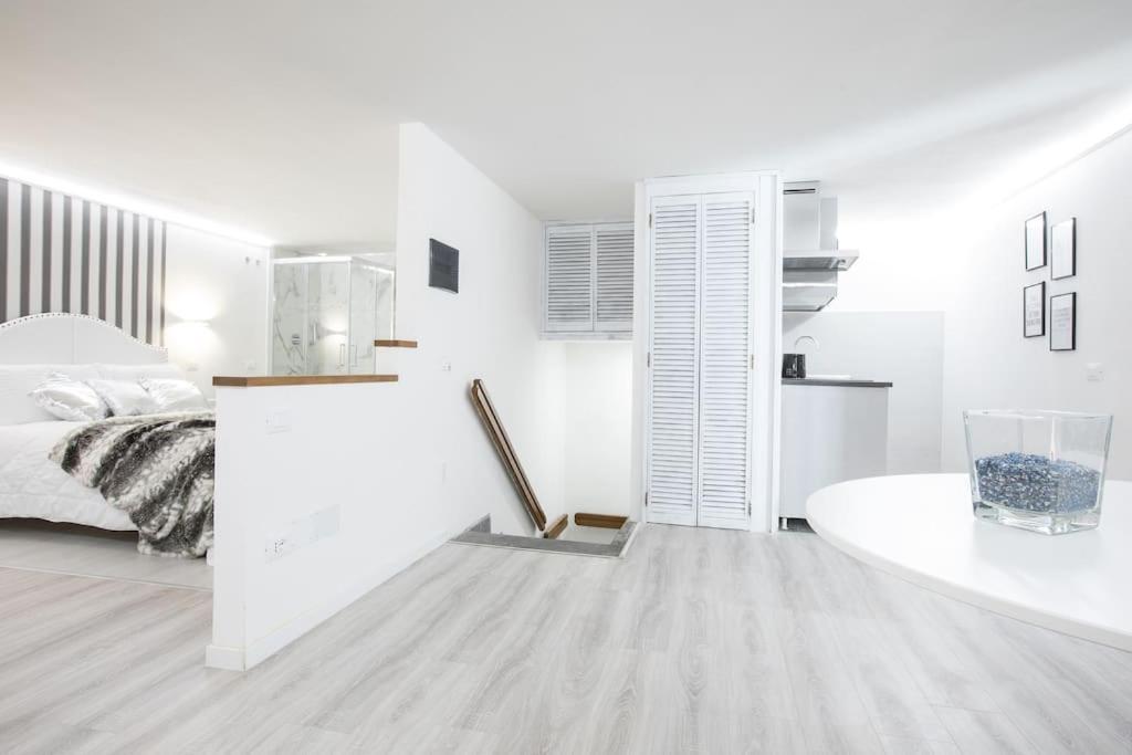 My Piazza Navona Jacuzzi Suite -Topcollection Rome Exterior photo